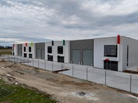 Evelyn Business Park/33 Axis Boulevard, Officer South